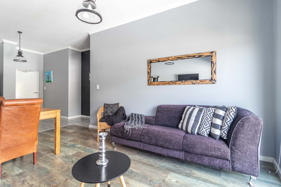 To Let 1 Bedroom Property for Rent in Woodstock Western Cape